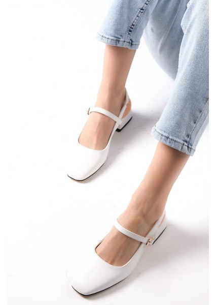 Ella Beyaz Renk Arkası Açık Kadın Kısa Topuklu Ayakkabı fiyatları