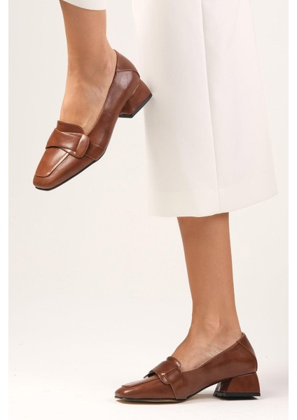 Anneka Kahverengi Küt Burunlu Kadın Kısa Topuklu Ayakkabı modelleri