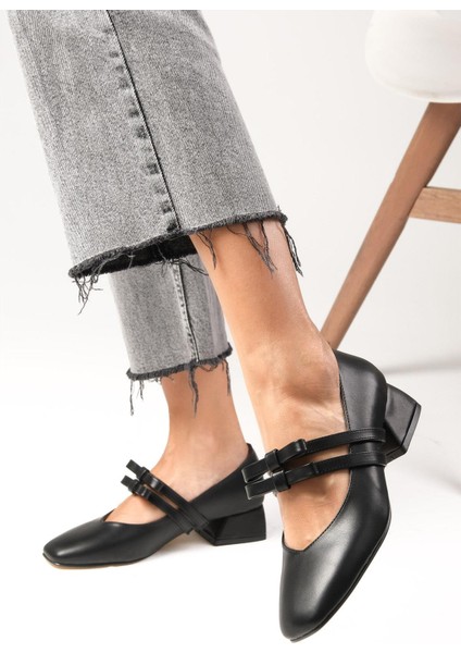 Britney Siyah Renk Küt Burunlu Kadın Kısa Topuklu Ayakkabı indirimleri