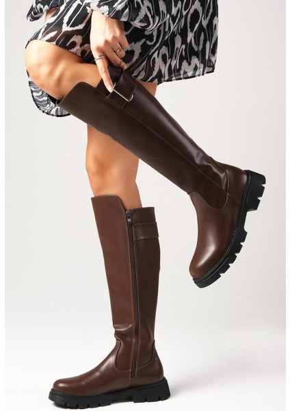 Kahverengi Kadın Çizme Yandan Fermuarlı Kalın Tabanlı Suni Deri Şık Tasarım indirimleri