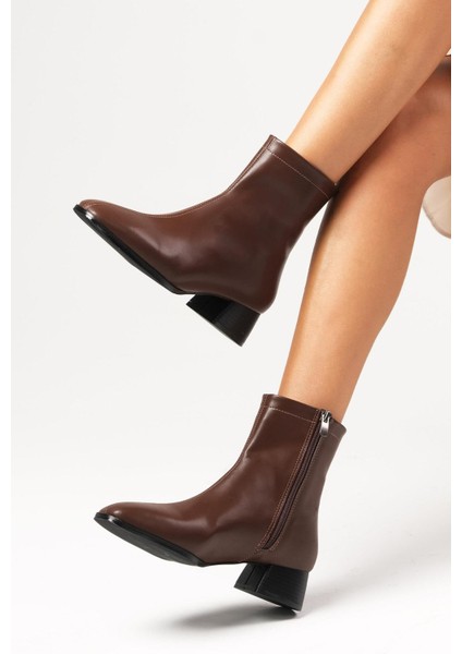 Tori Kahverengi Ince Kürk Astarlı Yandan Fermuarlı Küt Burunlu Kadın Topuklu Bot