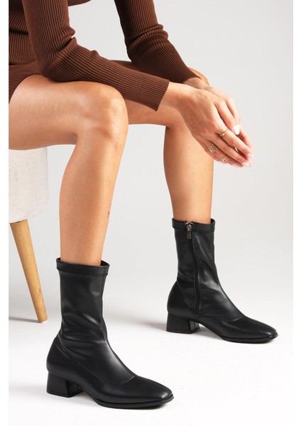 Erica Siyah Küt Burunlu Kısa Topuklu Kadın Streç Bot indirimleri