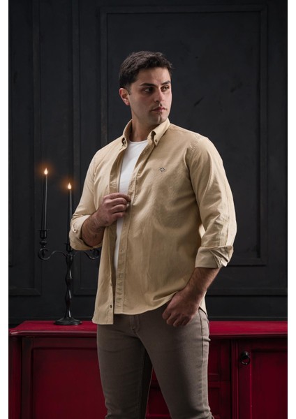 Regular Fit Fitilli Yaka Düğmeli Pamuklu Erkek Kadife Gömlek modelleri