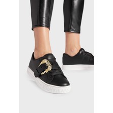 Versace Jeans Couture Logolu Hakiki Deri Sneaker Ayakkabı Bayan Ayakkabı 75VA3SK9 ZP311 899