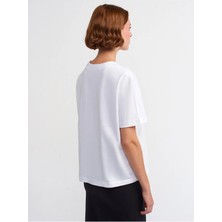 Dilvin Dekoratif Dikişli Bsiklet Yaka Tshirt