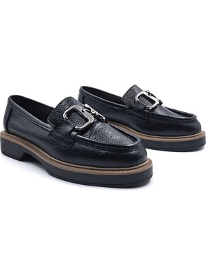 Sovenso SV011D Hakikderi Siyah Tokalı Kadın Loafer Ayakkabı