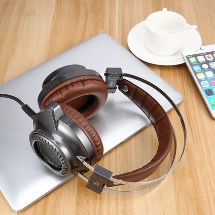 Moda Serin Çelik Serisi Sadakat Hoparlörler Stereo V2 Oyun Pc Işık Kulaklığı (Yurt Dışından)