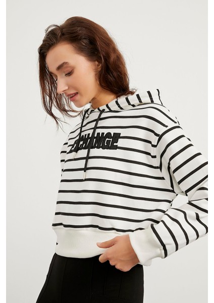 Çizgili Kapüşonlu Sweat modelleri