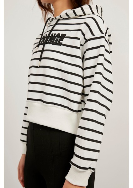 Çizgili Kapüşonlu Sweat fırsatları