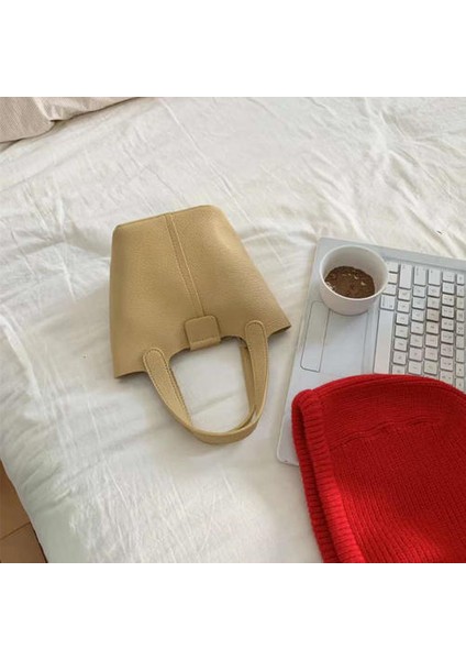 Lychee Desen Yumuşak Deri Çanta, Kadınlar Basit ve Sıradan Tek Omuzlu Messenger Kova Çantası Koreli Versiyonu (Yurt Dışından)