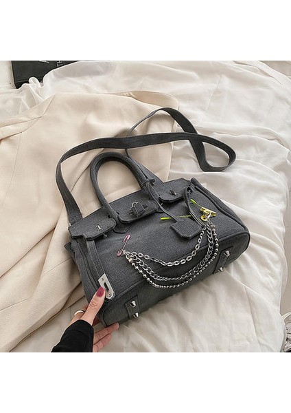 Pin Zinciri Denim Platin Çanta, Yaratıcı El Mesajı Çantası, Şık Kız Trend Çantası (Yurt Dışından)