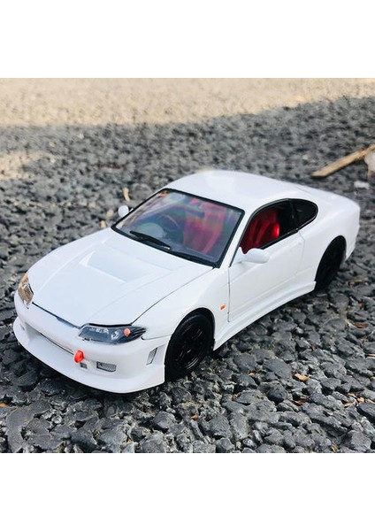 1:24 Düzenli Beyaz Araba Modeli El Sanatları Dekorasyon Koleksiyonu Oyuncak Aracı Hediye Döküm Alaşım Araba Modeli (Yurt Dışından)