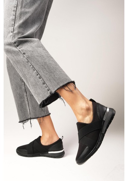 Leni Siyah Renk Likra Kumaş Streç Kadın Günlük Rahat Spor Sneaker Ayakkabı Anne Ayakkabısı