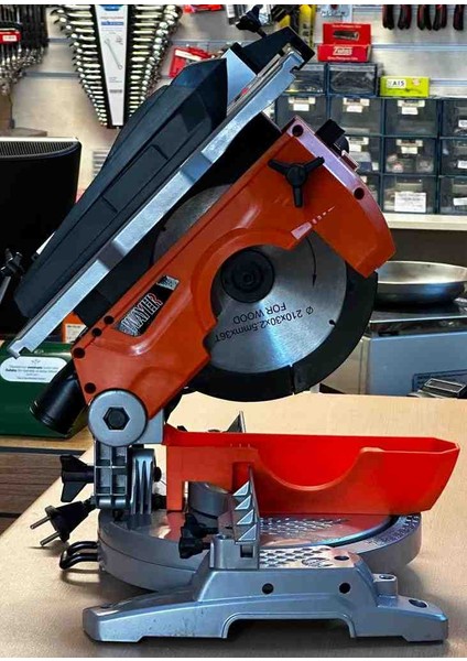 210 MM GÖNYE KESME MAKİNASI 1200 WATT