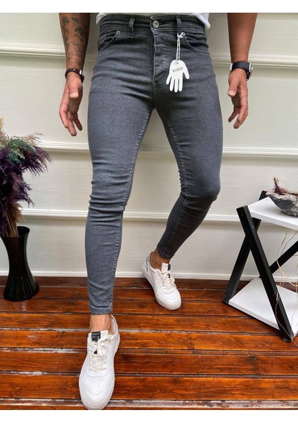 Erkek Slimfit Kesim Likralı Kot