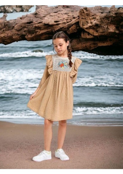 Kız Çocuk Pamuklu Çiçek Dantelli Turvakar Kol Elbise fırsatları