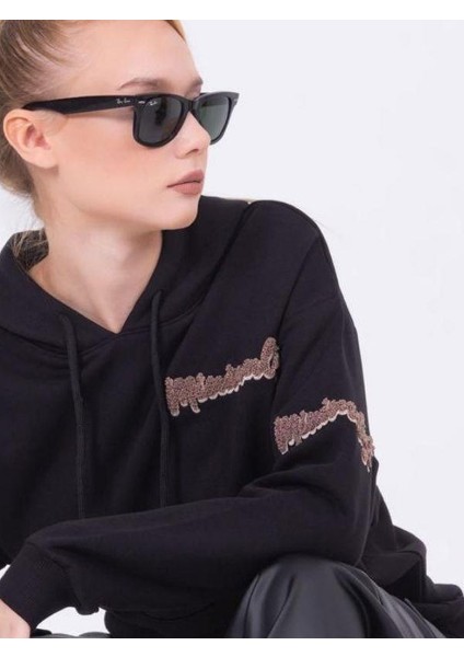 Kız Çocuk Kapüşonlu Punch Işlemeli Şardonlu Kapüşonlu Sweatshirt indirimleri