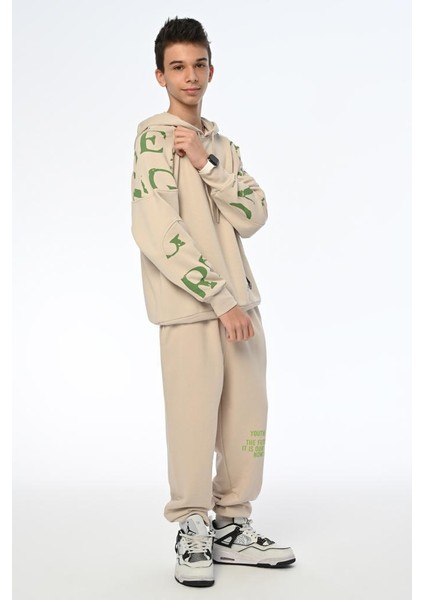 Erkek Çocuk Kamuflaj Baskılı Kapüşonlu Sweatshirt