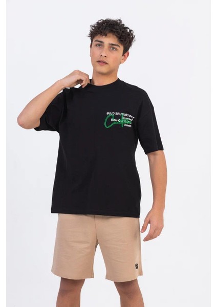 Erkek Çocuk Pamuklu Oversize Kesim Şort