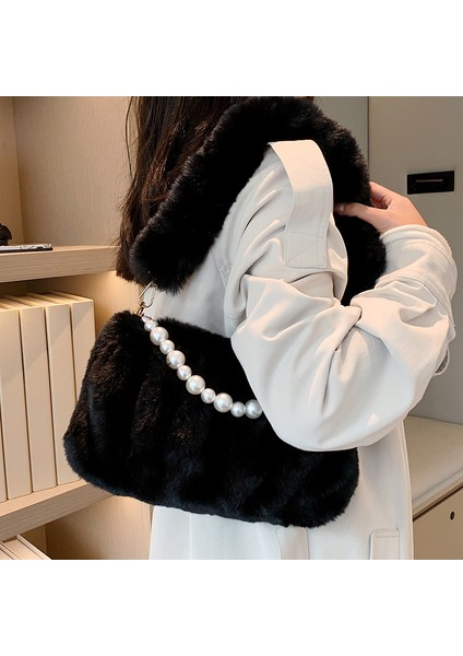 Taklit Rex Tavşan Peluş Kadın Çantası Yeni Sonbahar ve Kış Niş Tasarım Koltuk Altı Omuz Çantası El Peluş Çanta (Yurt Dışından) modelleri
