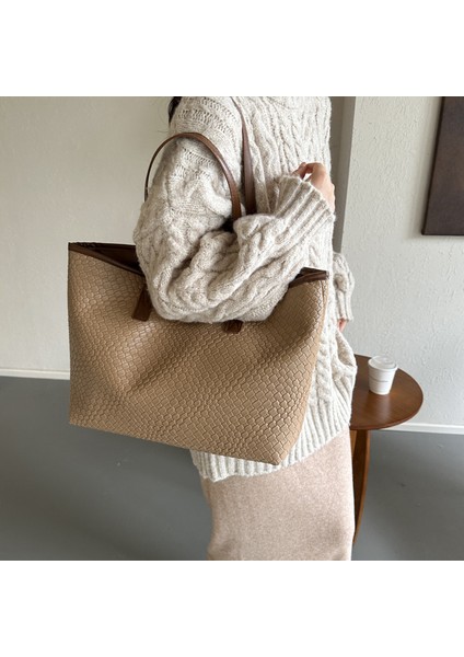 Retro Büyük Kapasiteli Omuz Çantası Işe Gidip Gelirken Omuz Koltukaltı Crossbody Büyük Tote Çanta (Yurt Dışından) fiyatları