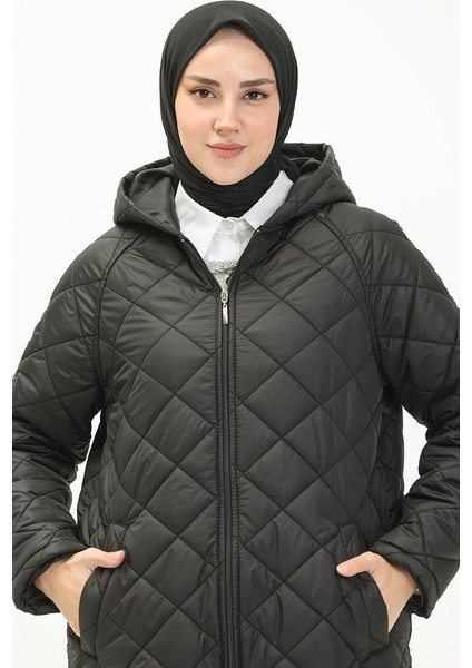 Kadın Siyah Cepli Büyük Beden Kapüşonlu Kapitone Kaban Ferace fırsatları
