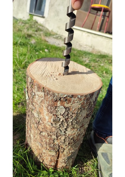 El Yapımı Burgu 20 mm Çelik