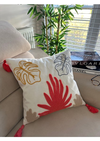 Punch Nakışlı Kırlent Kılıfı