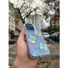 SPHONE Apple iPhone 15 Pro Uyumlu Kılıf Hologramlı Kalp Kurdele 3D Kabartmalı Ayıcık Emoji Kristal Şeffaf Clear