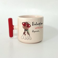 Mor Mürekkep Bebeğim Tehlikeliyim Diyorum Baskılı Kırmızı Kulplu T Kupa