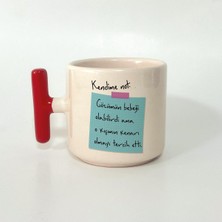 Mor Mürekkep Kendime Not: Gözümün Bebeği Olabilirdi Ama Baskılı Kırmızı Kulplu T Kupa