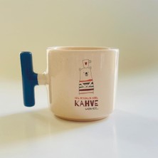 Mor Mürekkep Akıl Verenler Değil Kahve Lazım Bize Baskılı Mavi Kulplu T Kupa