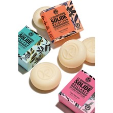 Yves Rocher Cansız Saçlar Için (BRİLLANCE) Parlaklık Veren Katı Şampuan - Sülfatsız & Tuzsuz & Vegan-60 gr