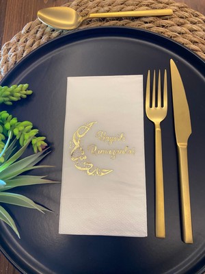 Kidspartim Gold Yaldızlı Hayırlı Ramazanlar Ay Desenli 16'lı Beyaz Renkli Kağıt Peçete