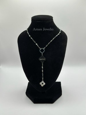 Arnes Jewelry Çelik Silver Yoncalı Kolye