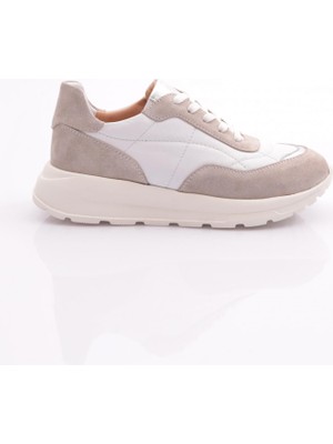 DGN 460E Kadin Spor Ayakkabi