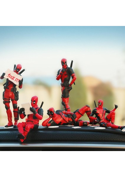 Marvel Süper Kahraman Deadpool Aksiyon Figürleri Mini Bebek Araba Dekorasyon Karikatür Film Heykelcik Pvc Koleksiyon Modeli Çocuk Çocuk Hediye (Yurt Dışından)