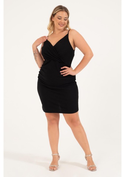 Anvelop Drapeli Elbise