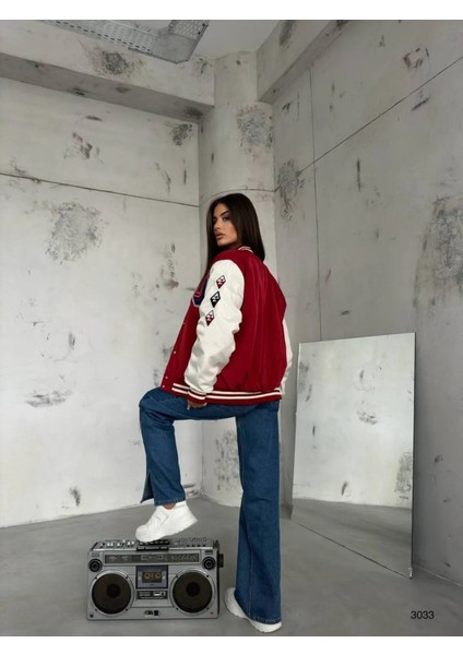 Kadın Oversize Nakışlı Kolej Ceket