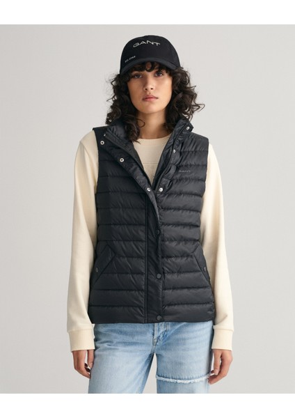 Kadın Siyah Regular Fit Dik Yaka Düz Yelek 4700280.5
