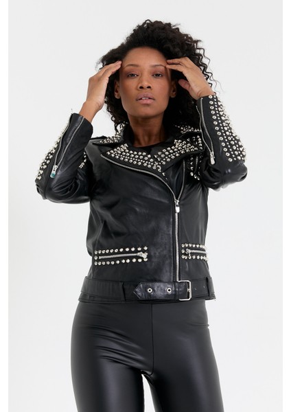 Trok Detaylı Kadın Deri Ceket fırsatları