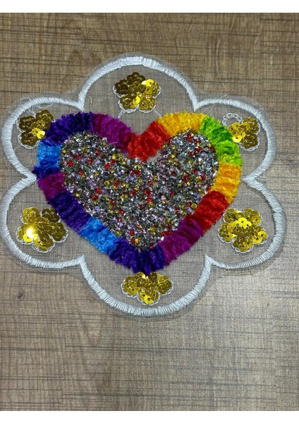 15X15 cm Ütü Ile Yapışan Dokuma Renkli Payetli Kalp Çiçek Aplike Arma Dikiş