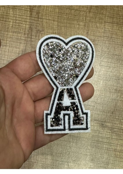 9x6 cm Ütü Ile Yapışan Taşlı Kalp A Harfi Arma Yama Dikiş Aksesuarı
