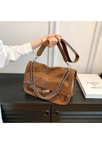 Büyük Kapasiteli Zincir Tite Çanta 2023 Yeni Yağ Balmumu Parlak Yumuşak Deri Tek Omuz Messenger Çanta Moda Kadın Çanta Postacı Çanta (Yurt Dışından)
