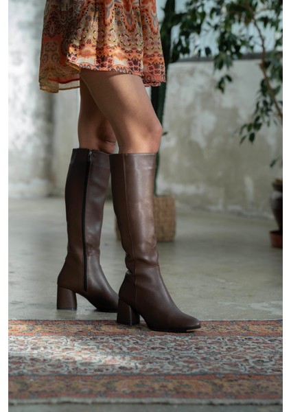 Topuklu Uzun Çizme Acı Kahve fiyatları