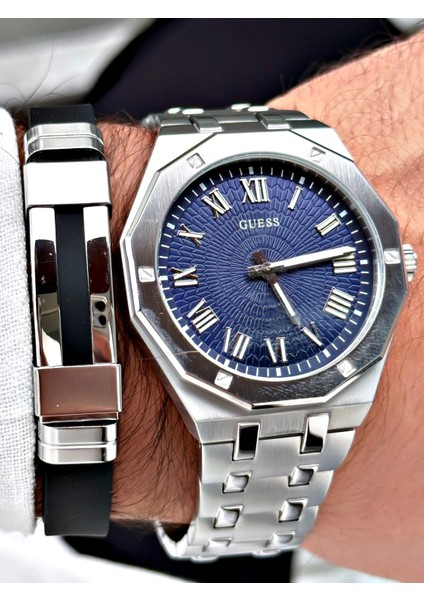 GUGW0575G4 Erkek Kol Saati fırsatları
