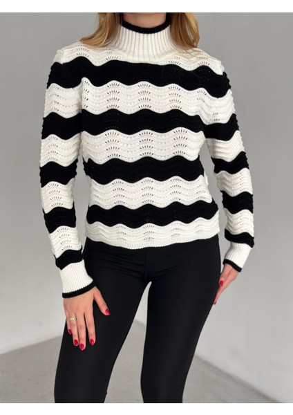 Dalga Desenli Triko Kadın Kazak