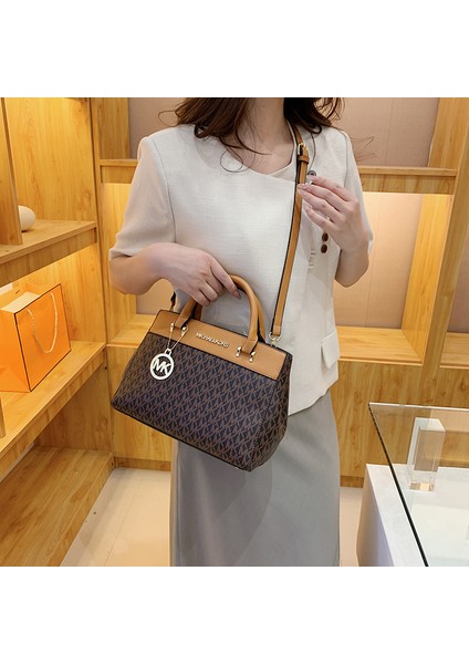 Moda Tote Büyük Kapasiteli Crossbody Çanta (Yurt Dışından) modelleri