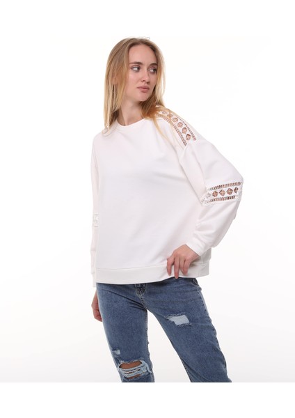 Moda Minerva Beyaz Dantelli Sweatshirt