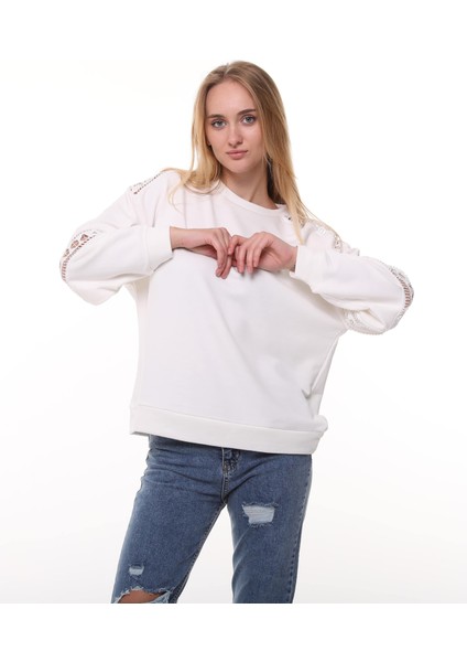 Moda Minerva Beyaz Dantelli Sweatshirt